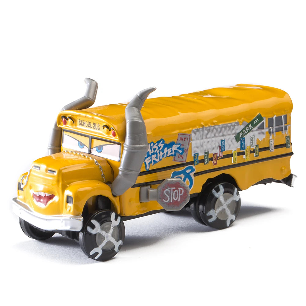 Children Car Disney Pixar Cars 3 Lightning McQueen Toys Jackson Storm The King Mater 1:55 Diecast Metal Alloy Model Car Kid Gift