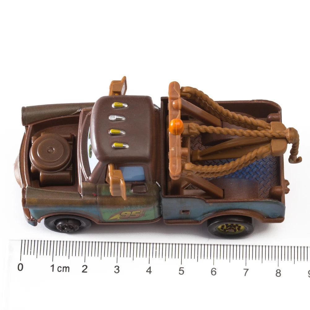 Children Car Disney Pixar Cars 3 Lightning McQueen Toys Jackson Storm The King Mater 1:55 Diecast Metal Alloy Model Car Kid Gift