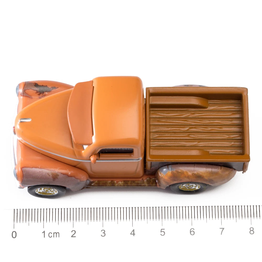 Children Car Disney Pixar Cars 3 Lightning McQueen Toys Jackson Storm The King Mater 1:55 Diecast Metal Alloy Model Car Kid Gift