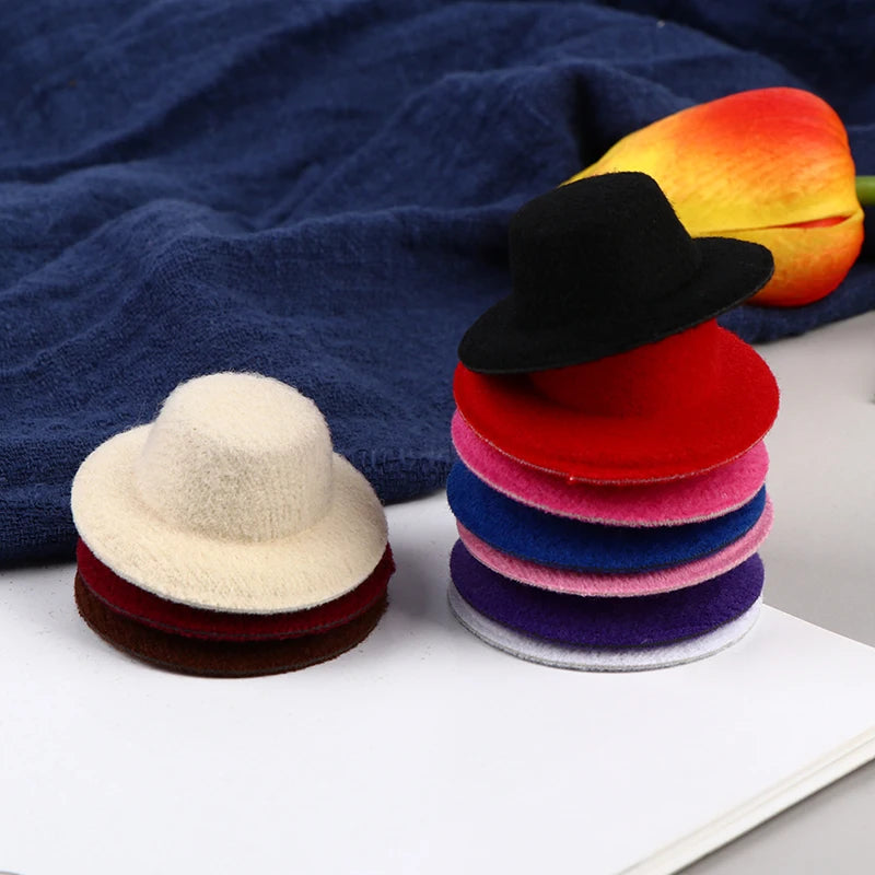 5Pcs 1:12 Dollhouse Miniature Hat Mini Dolls Hat Ornament Dolls House Accessories Kids Toys Gifts Rndom Color