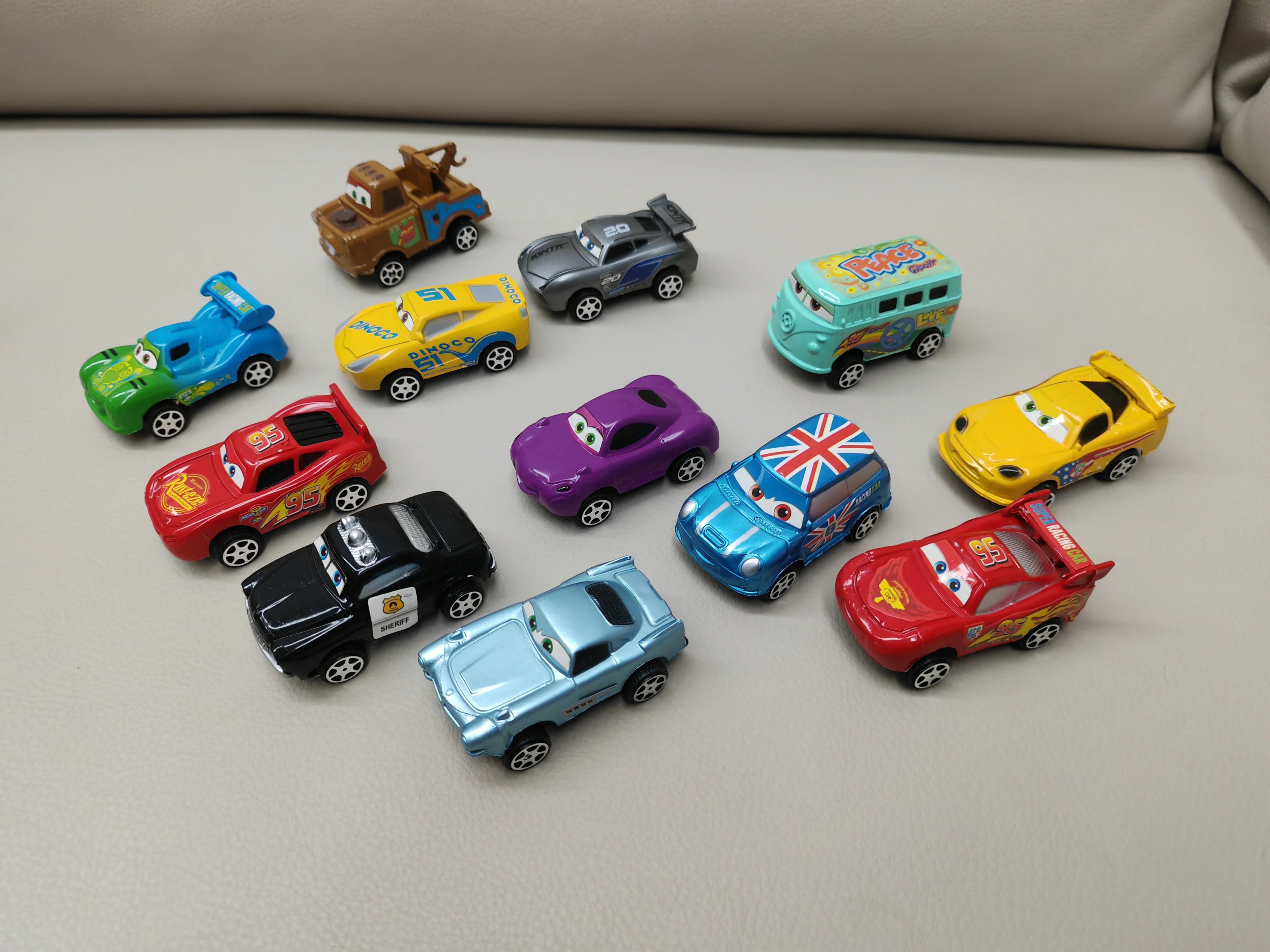 12pcs/set Disney Pixar Cars 3 Back Force Lightning Mcqueen Jackson Storm Mater Model Mini Car Toys Kids Birthday Gift Boxes 2025